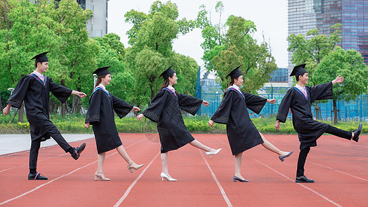 学士服美女大学生毕业照背景