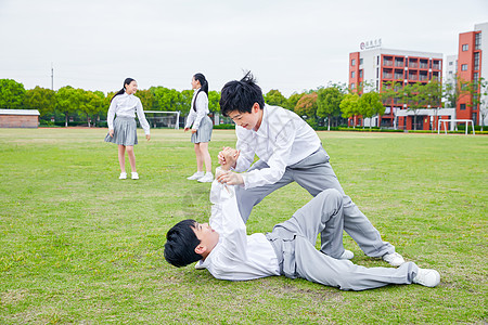 小学生打架小学生打架高清图片