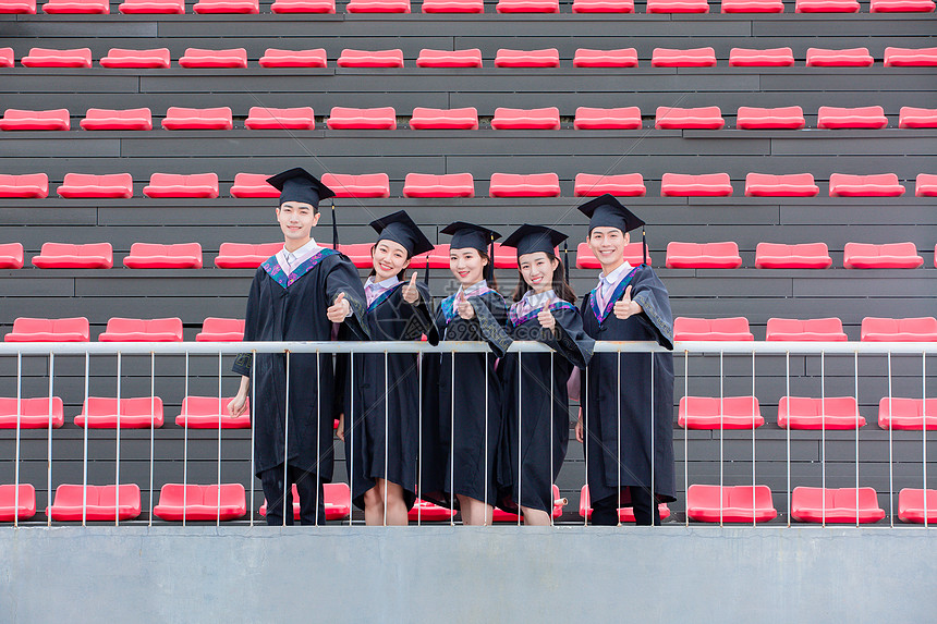 大学生毕业季图片