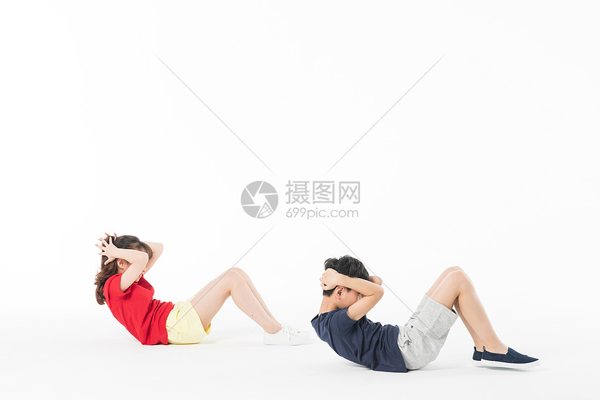 摄图网为您提供照片正版 高清照片下载,该高清照片标题为儿童做仰卧