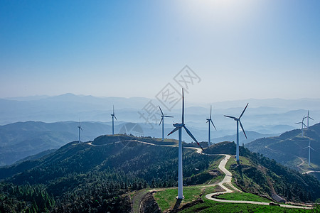 电力工作者山顶风力发电厂背景