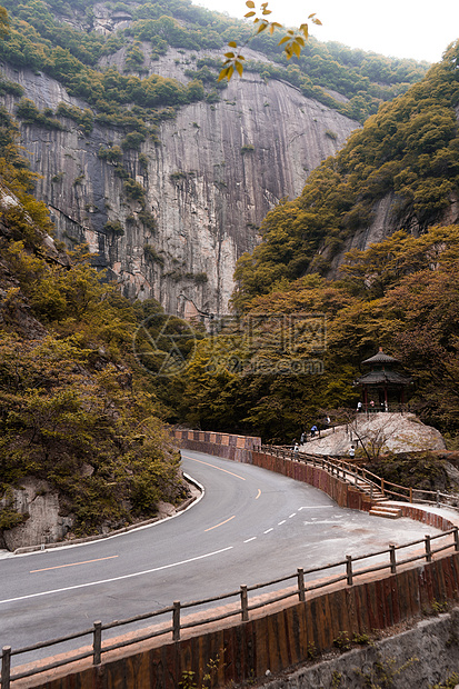 秦岭太白山道路图片