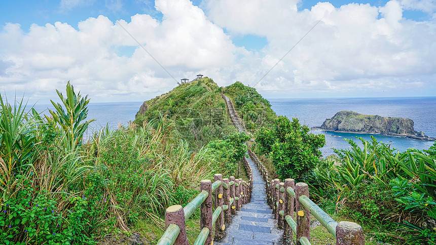 台湾绿岛牛头山高山草甸图片