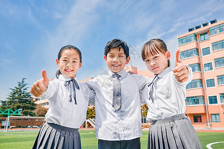 同学插画小学生操场活动背景