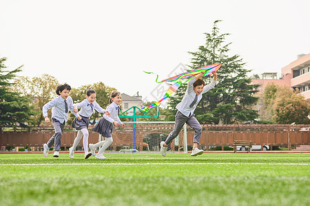 开心小学生小学生放风筝背景