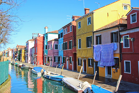 威尼斯布拉诺岛色彩房子图片