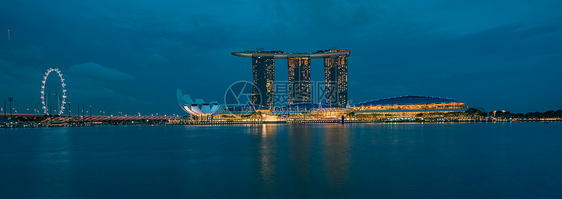 新加坡金沙湾夜景全景图片