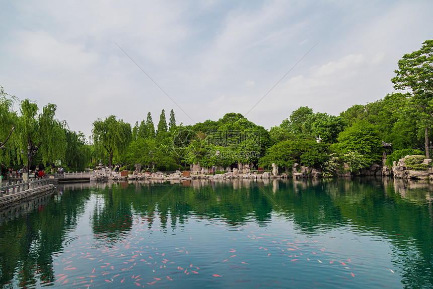 济南九龙潭风景区图片