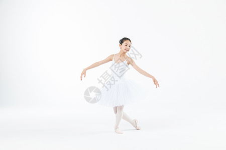 小女孩跳芭蕾舞图片