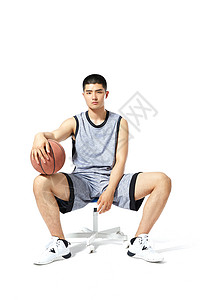 本赛季0球！前3年平均进球：维尔茨13球、奥蓬达21球、莫拉塔16球