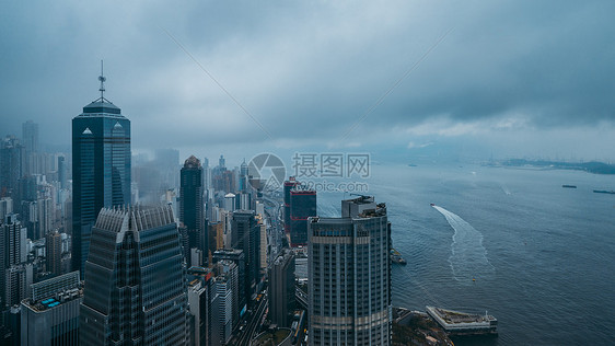 雨中香港图片