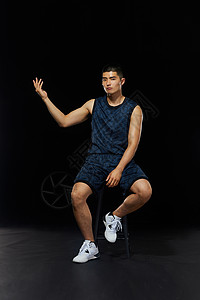 [流言板]帕夫洛维奇：目标成为世界上最好的六号位；第一个偶像是C罗