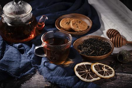 茶叶与茶具蜂蜜与四叶草高清图片