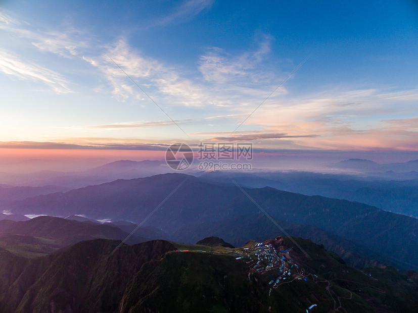 四川牛背山风景图片