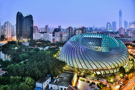 北京凤凰传媒中心夜晚全景图片