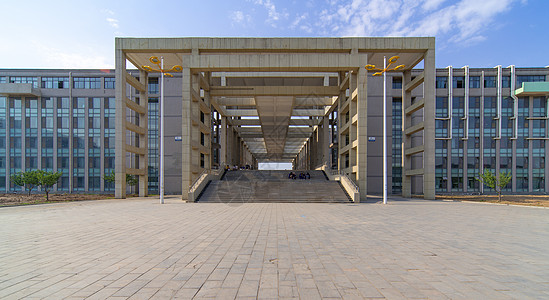 河北科技大学教学楼高清图片