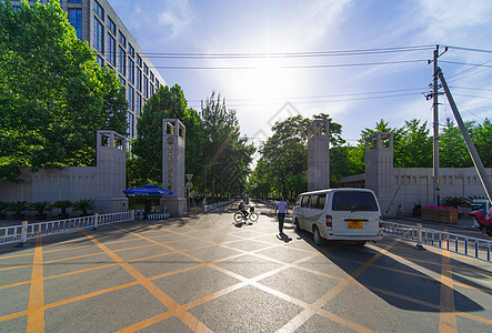 北京航空航天大学校门背景图片