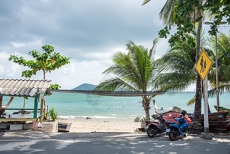 热带海岛普吉岛沙滩高清图片