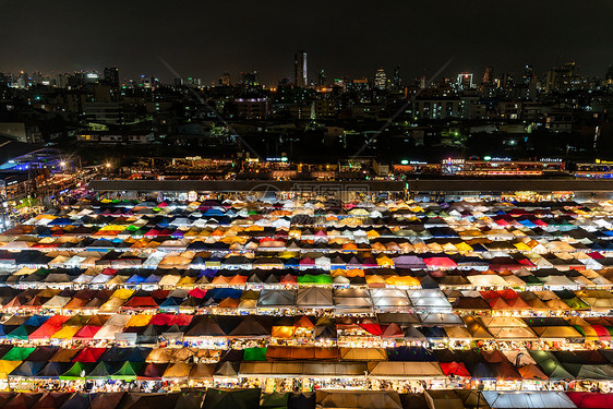 曼谷拉差达夜市图片