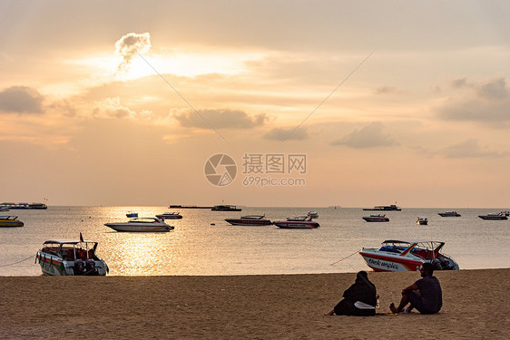 热带海岛黄昏图片