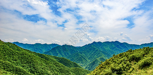 秦岭徒步观大美风光高清图片