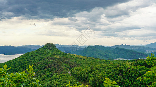 五女山风光千岛湖森林氧吧高清图片