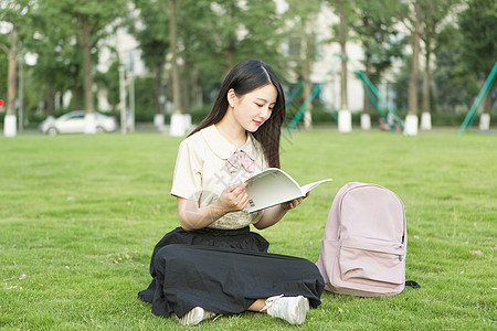 校园小清新大学生读书图片