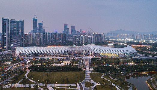 中国广东省深圳市南山区深圳湾体育中心春茧体育馆背景图片