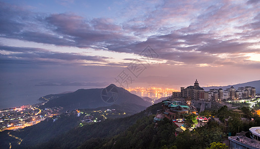 广东省深圳市盐田区东部华侨城夜景背景图片