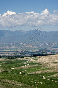 新疆天山农场蓝天白云素材图片