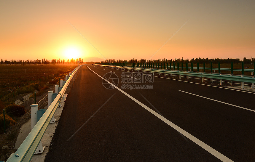 公路马路风景图片