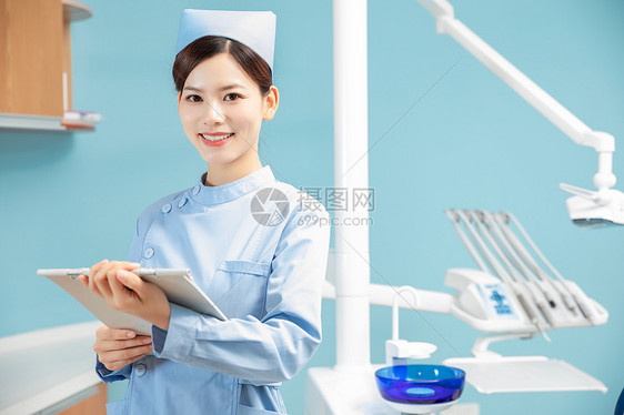 牙科诊所女护士图片