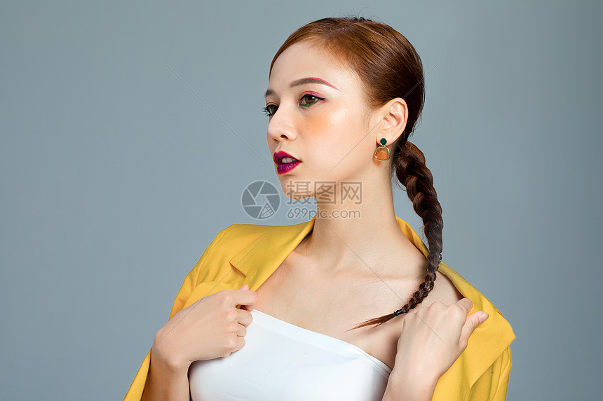 时尚美妆美女图片