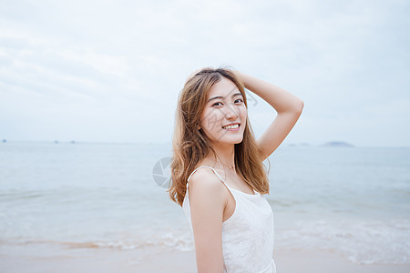 夏日海滩夏日海边清新美女背景