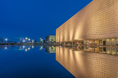 深圳宝安区图书馆夜景背景图片