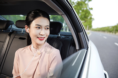 车内女乘客人车生活高清图片