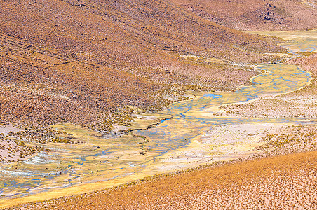 乌尤尼荒原山谷图片