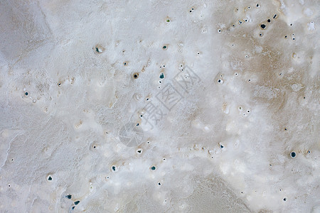新的茶卡盐湖景区“天空一号”航拍图片