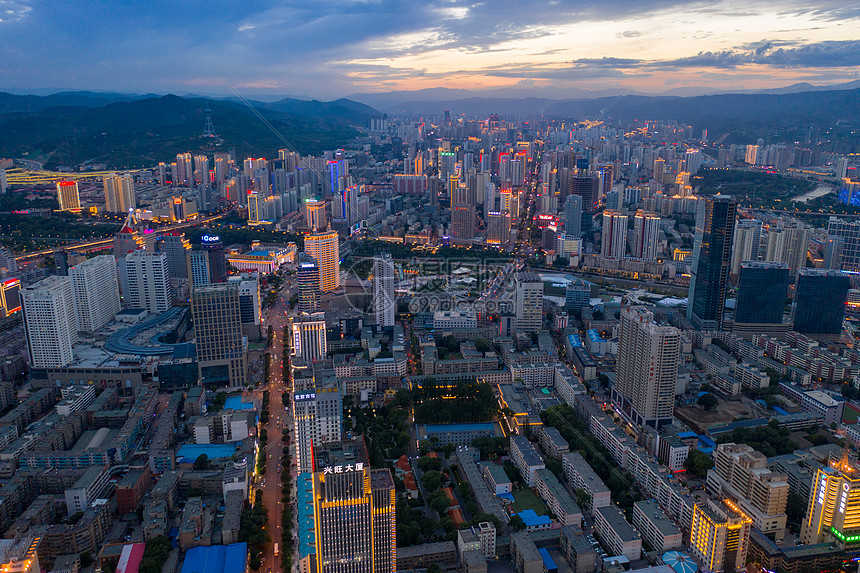 西宁市航拍夜景