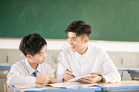 名师一对一指导老师一对一辅导学生学习背景