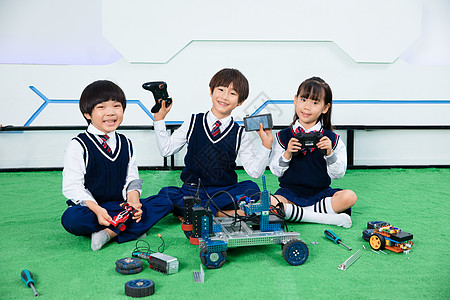 机器人与人小朋友们一起做机器人背景