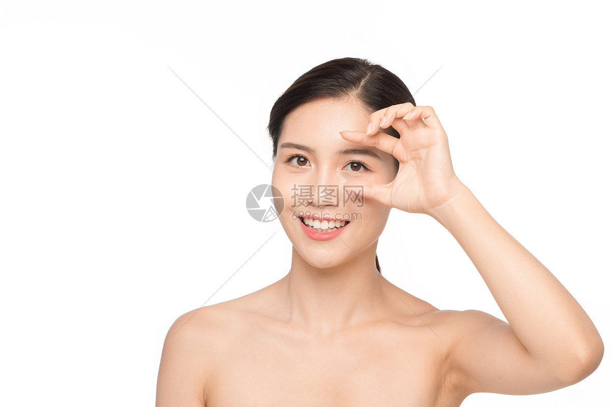 泰邦队出局剖释：错失机遇与迟到的回击，桑尼门神功不成没(泰星桑尼苏瓦美塔农)