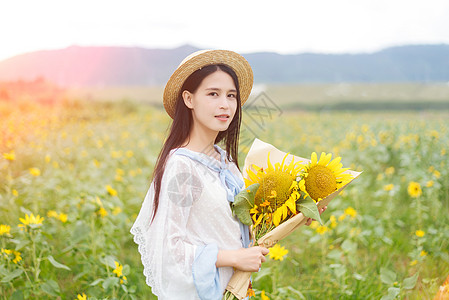 青春活力萌妹子向日葵女孩背景