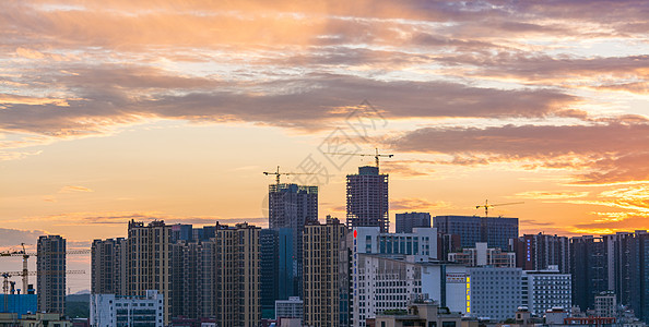 深圳市龙华新区城市夕阳美景背景图片