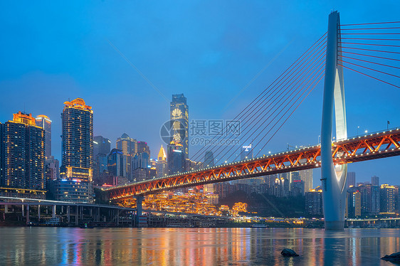 重庆嘉陵江岸夜景图片