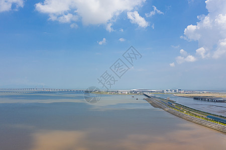 广东珠海遥看港珠澳大桥背景