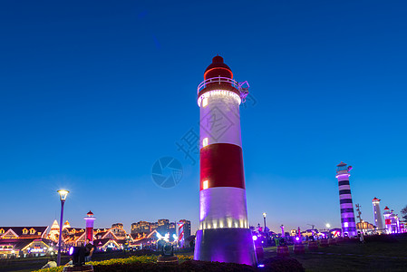 青岛金沙滩啤酒城夜景图片