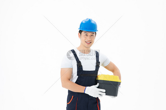 维修工人拿着维修工具箱图片