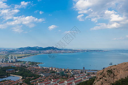 山东威海幸福门山东威海石岛湾背景