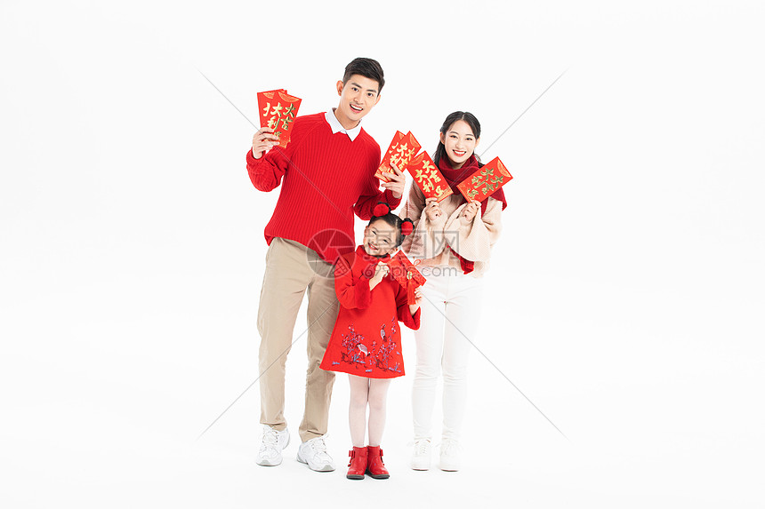 一家人新年拿红包图片